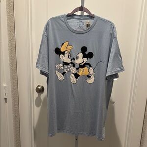 NWT Disney Mickey & Minnie Blue Short Sleeve TShirt XXL